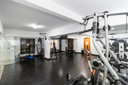 Apartamento à venda com 91m², 3 quartos e 2 vagas Apartamento à venda com 91m², 3 quartos e 2 vagasÁrea comum - Academia