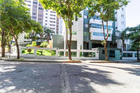 Apartamento à venda com 91m², 3 quartos e 2 vagas Apartamento à venda com 91m², 3 quartos e 2 vagasFachada