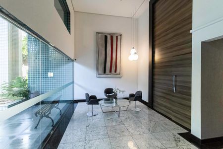 Apartamento à venda com 91m², 3 quartos e 2 vagas Apartamento à venda com 91m², 3 quartos e 2 vagasHall social