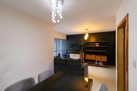 Apartamento à venda com 91m², 3 quartos e 2 vagas Apartamento à venda com 91m², 3 quartos e 2 vagasSala