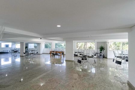 Apartamento à venda com 91m², 3 quartos e 2 vagas Apartamento à venda com 91m², 3 quartos e 2 vagasÁrea comum - Salão de festas