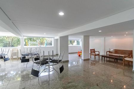 Apartamento à venda com 91m², 3 quartos e 2 vagas Apartamento à venda com 91m², 3 quartos e 2 vagasÁrea comum - Salão de festas