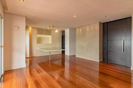 Apartamento à venda com 173m², 4 quartos e 2 vagas Apartamento à venda com 173m², 4 quartos e 2 vagasFoto 06