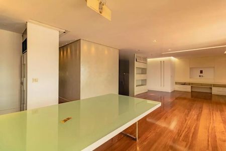 Apartamento à venda com 173m², 4 quartos e 2 vagas Apartamento à venda com 173m², 4 quartos e 2 vagasFoto 03