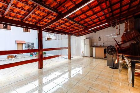Casa à venda com 320m², 3 quartos e 3 vagas Casa à venda com 320m², 3 quartos e 3 vagasFoto 15