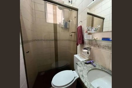 Casa à venda com 396m², 5 quartos e 6 vagasBanheiro