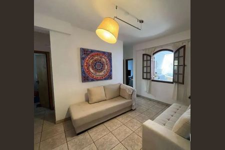 Casa à venda com 396m², 5 quartos e 6 vagasSala 2