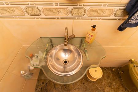 Casa à venda com 201m², 3 quartos e 4 vagas Casa à venda com 201m², 3 quartos e 4 vagasLavabo