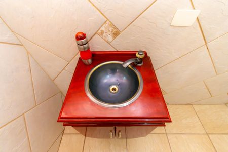 Casa à venda com 201m², 3 quartos e 4 vagas Casa à venda com 201m², 3 quartos e 4 vagasGaragem Lavabo