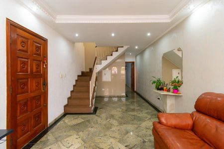 Casa à venda com 201m², 3 quartos e 4 vagas Casa à venda com 201m², 3 quartos e 4 vagasSala