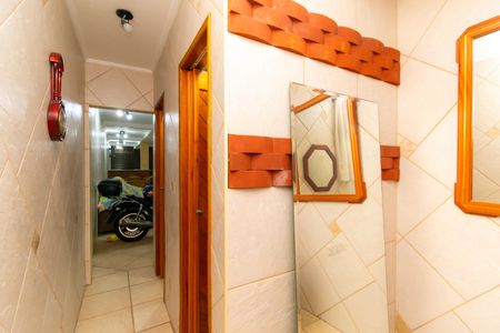 Casa à venda com 201m², 3 quartos e 4 vagas Casa à venda com 201m², 3 quartos e 4 vagasGaragem Lavabo