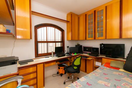 Casa à venda com 201m², 3 quartos e 4 vagas Casa à venda com 201m², 3 quartos e 4 vagasQuarto 2