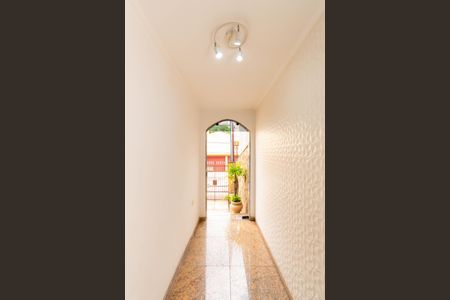 Casa à venda com 201m², 3 quartos e 4 vagas Casa à venda com 201m², 3 quartos e 4 vagasHall de entrada