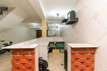 Casa à venda com 201m², 3 quartos e 4 vagas Casa à venda com 201m², 3 quartos e 4 vagasGaragem