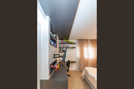Apartamento à venda com 141m², 3 quartos e 2 vagas Apartamento à venda com 141m², 3 quartos e 2 vagasSuíte 3