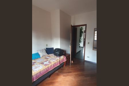 Casa à venda com 220m², 4 quartos e 3 vagas Casa à venda com 220m², 4 quartos e 3 vagasFoto 07