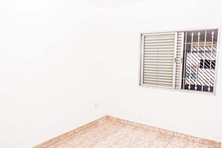 Casa à venda com 186m², 2 quartos e sem vaga Casa à venda com 186m², 2 quartos e sem vagaQuarto