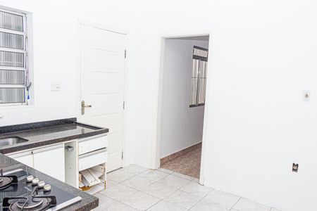 Casa à venda com 186m², 2 quartos e sem vaga Casa à venda com 186m², 2 quartos e sem vagaCozinha
