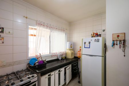 Casa à venda com 139m², 3 quartos e 2 vagas Casa à venda com 139m², 3 quartos e 2 vagasCozinha