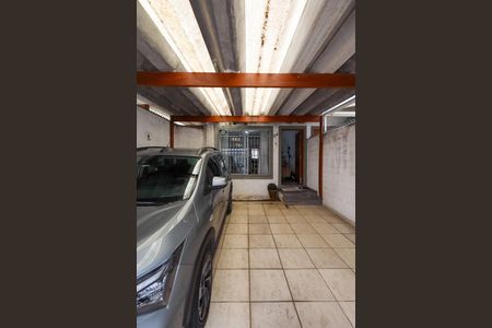 Casa à venda com 139m², 3 quartos e 2 vagas Casa à venda com 139m², 3 quartos e 2 vagasGaragem