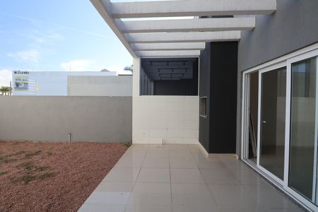 Casa à venda com 138m², 3 quartos e 2 vagasÁrea externa