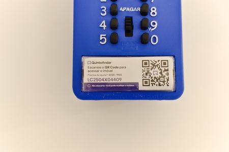 Apartamento à venda com 83m², 3 quartos e 2 vagas Apartamento à venda com 83m², 3 quartos e 2 vagasLockbox