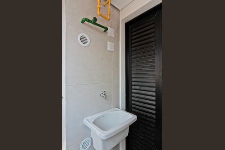 Apartamento à venda com 83m², 3 quartos e 2 vagas Apartamento à venda com 83m², 3 quartos e 2 vagasÁrea de Serviço