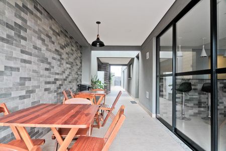 Apartamento à venda com 83m², 3 quartos e 2 vagas Apartamento à venda com 83m², 3 quartos e 2 vagasÁrea comum - Churrasqueira