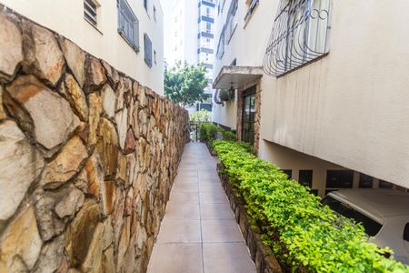 Apartamento à venda com 82m², 2 quartos e 1 vaga Apartamento à venda com 82m², 2 quartos e 1 vagaHall de entrada