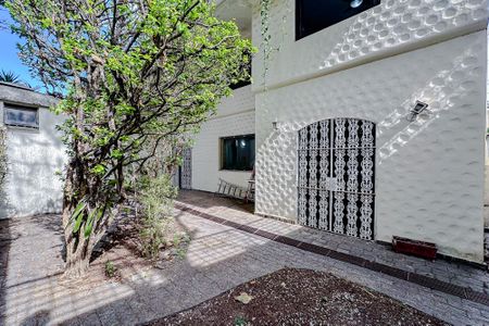 Casa para alugar com 400m², 3 quartos e 5 vagasÁrea comum