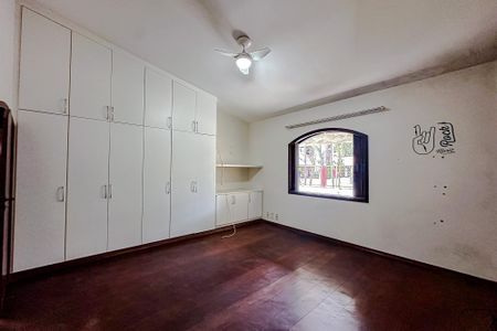 Casa para alugar com 400m², 3 quartos e 5 vagasQuarto 2