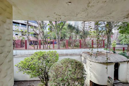 Casa para alugar com 400m², 3 quartos e 5 vagasVista do Quarto 