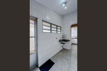 Casa para alugar com 400m², 3 quartos e 5 vagasÁrea de Serviço