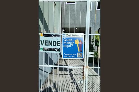 Casa de condomínio à venda com 160m², 3 quartos e 1 vaga Casa de condomínio à venda com 160m², 3 quartos e 1 vagaPlaca