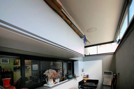 Apartamento à venda com 96m², 2 quartos e 2 vagasÁrea de Serviço