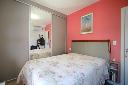 Apartamento à venda com 96m², 2 quartos e 2 vagasSuite 1