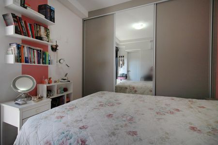 Apartamento à venda com 96m², 2 quartos e 2 vagasSuite 1