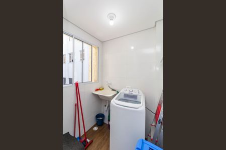 Casa de condomínio à venda com 36m², 2 quartos e sem vaga Casa de condomínio à venda com 36m², 2 quartos e sem vagaÁrea de Serviço