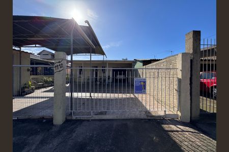 Casa para alugar com 96m², 2 quartos e 1 vaga Casa para alugar com 96m², 2 quartos e 1 vagaFachada - Placa