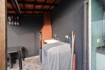 Apartamento à venda com 75m², 2 quartos e 1 vagaÁrea de Serviço