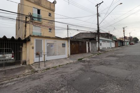 Apartamento à venda com 75m², 2 quartos e 1 vagaFachada