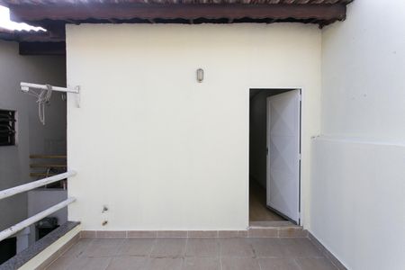 Casa para alugar com 302m², 3 quartos e 4 vagas Casa para alugar com 302m², 3 quartos e 4 vagasExterna