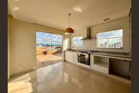 Apartamento à venda com 205m², 4 quartos e 2 vagas Apartamento à venda com 205m², 4 quartos e 2 vagasÁrea comum