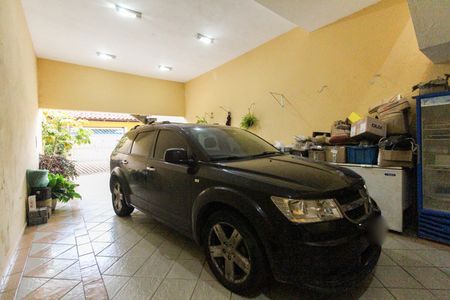 Casa para alugar com 260m², 4 quartos e 3 vagas Casa para alugar com 260m², 4 quartos e 3 vagasGaragem