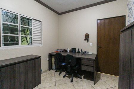 Casa para alugar com 260m², 4 quartos e 3 vagas Casa para alugar com 260m², 4 quartos e 3 vagasQuarto 4