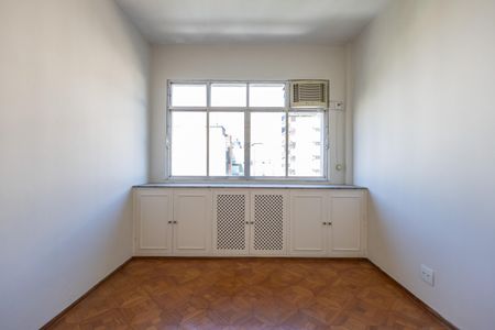 Apartamento à venda com 130m², 3 quartos e 1 vaga Apartamento à venda com 130m², 3 quartos e 1 vagaQuarto 3
