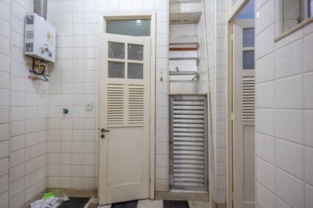 Apartamento à venda com 130m², 3 quartos e 1 vaga Apartamento à venda com 130m², 3 quartos e 1 vagaÁrea de Serviço