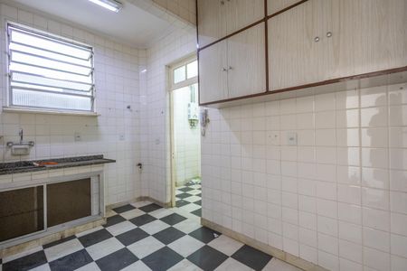 Apartamento à venda com 130m², 3 quartos e 1 vaga Apartamento à venda com 130m², 3 quartos e 1 vagaCozinha
