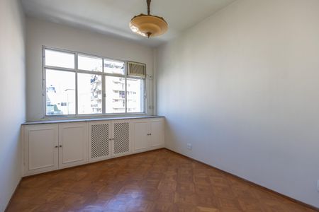 Apartamento à venda com 130m², 3 quartos e 1 vaga Apartamento à venda com 130m², 3 quartos e 1 vagaQuarto 3