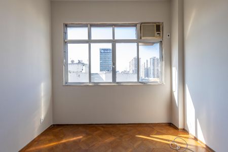 Apartamento à venda com 130m², 3 quartos e 1 vaga Apartamento à venda com 130m², 3 quartos e 1 vagaQuarto 2